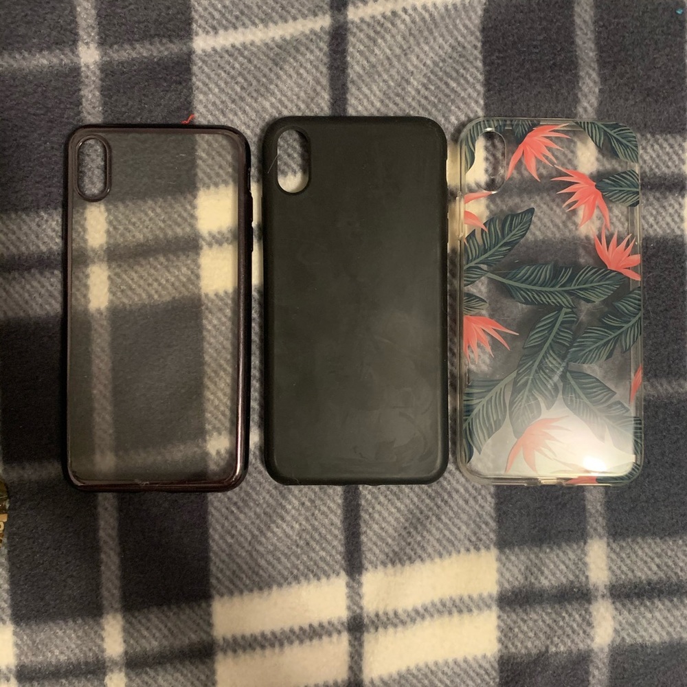 Lot of iPhone 10/Xs Max cases